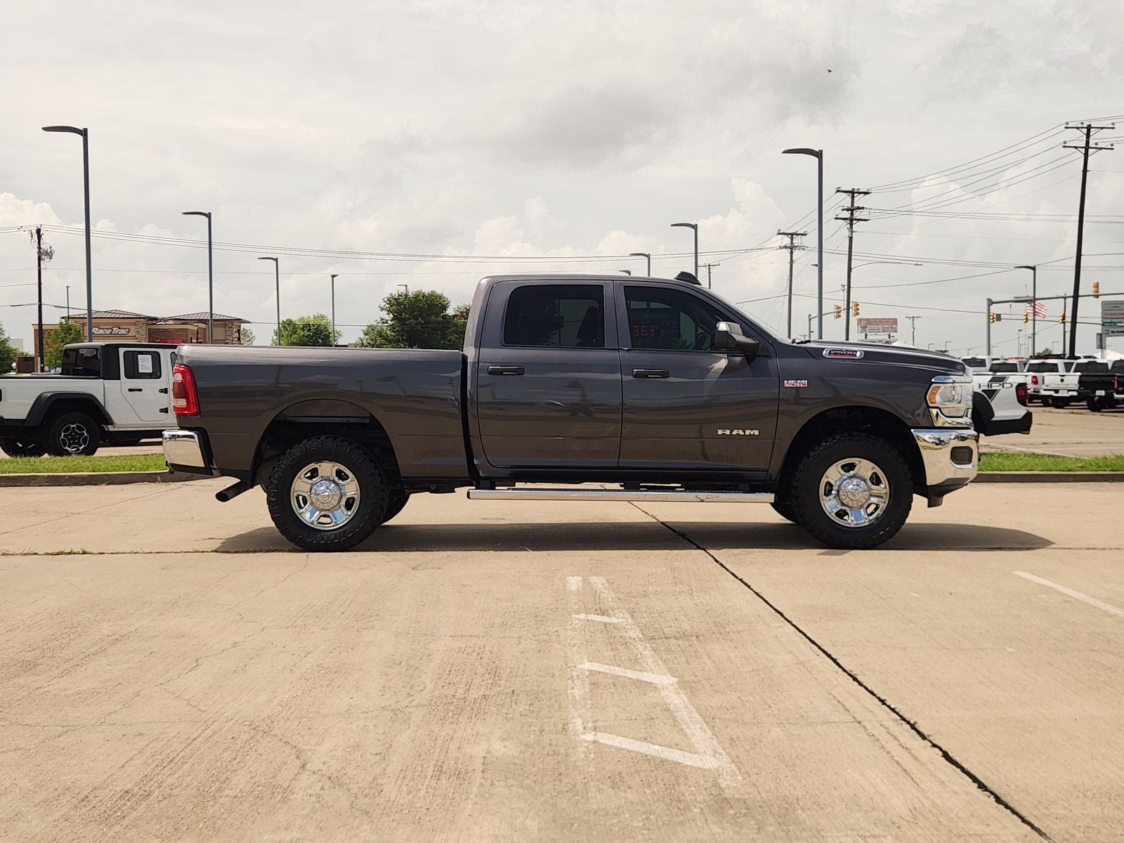 2020 RAM Ram 2500 Tradesman Crew Cab 4x4 6'4' Box