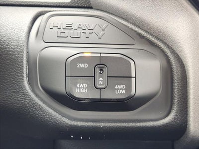 2026 RAM Ram 2500 RAM 2500 BLACK EXPRESS CREW CAB 4X4 6'4' BOX