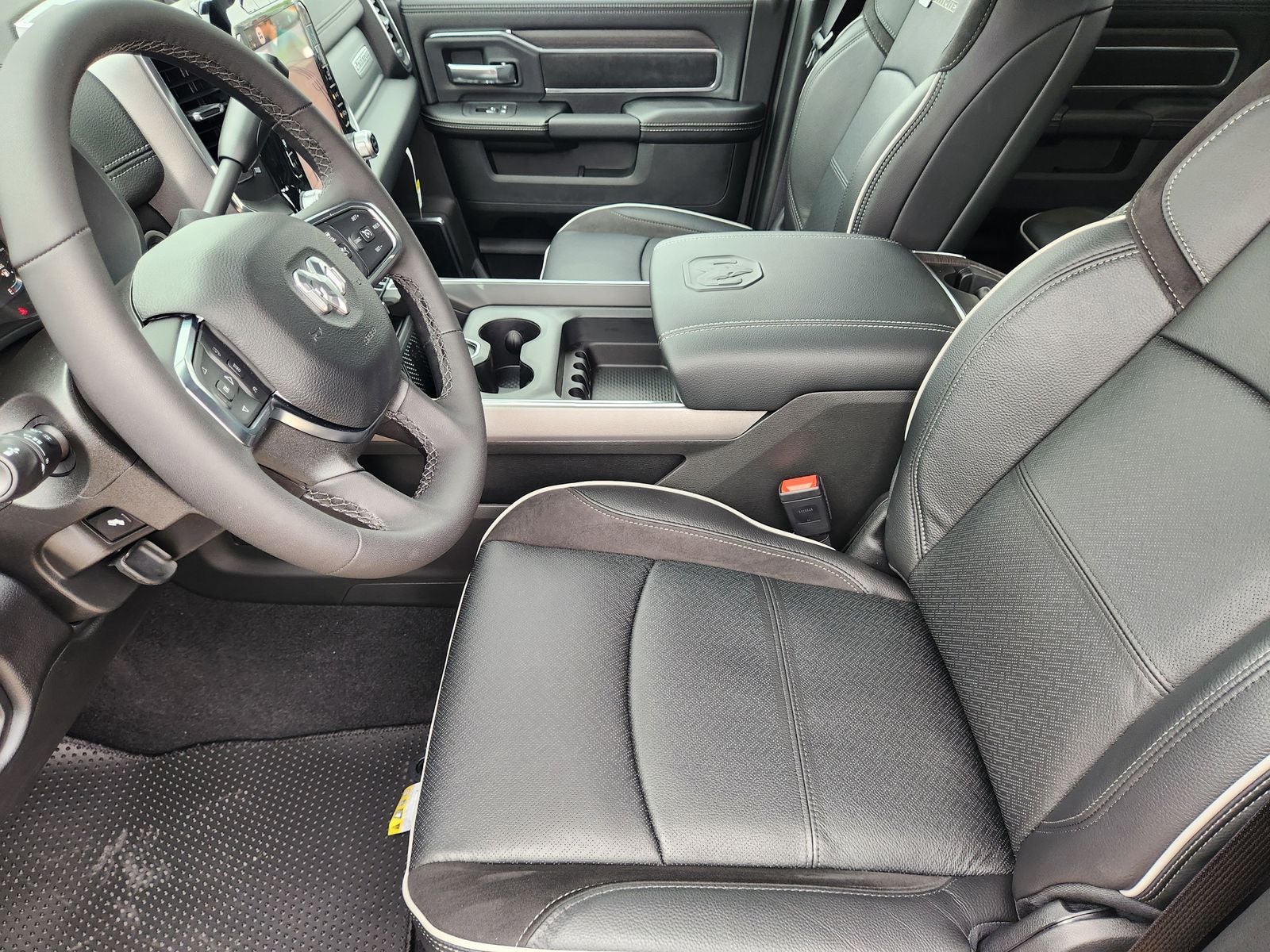 2026 RAM Ram 2500 RAM 2500 LARAMIE CREW CAB 4X4 6'4' BOX