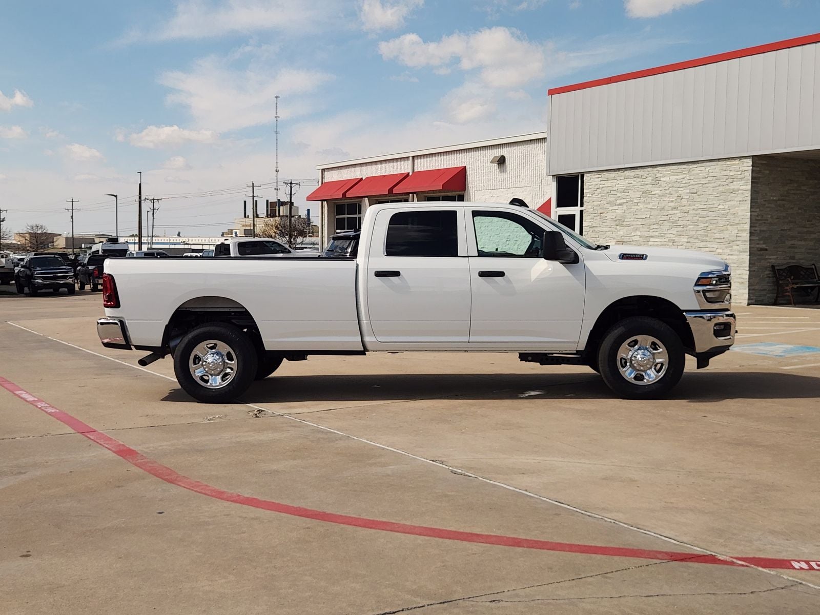 2026 RAM Ram 2500 RAM 2500 TRADESMAN CREW CAB 4X4 8' BOX