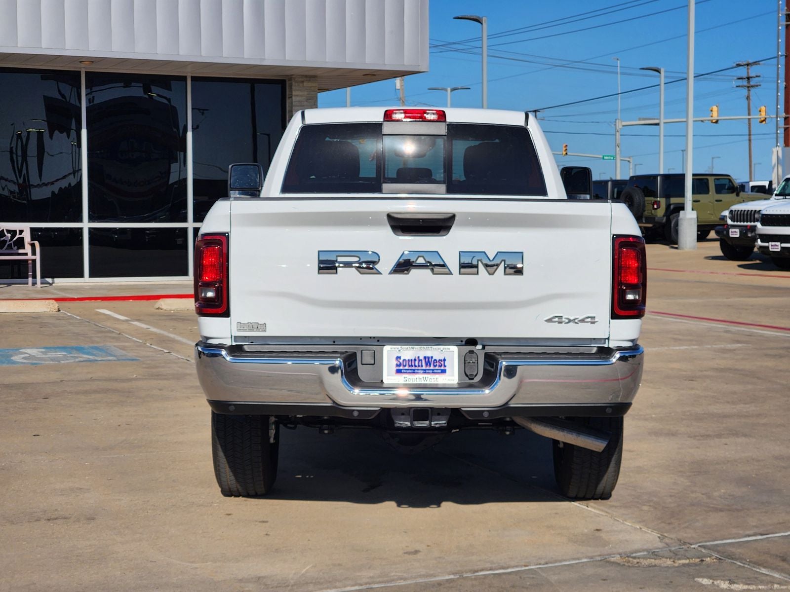 2026 RAM Ram 2500 RAM 2500 TRADESMAN CREW CAB 4X4 8' BOX