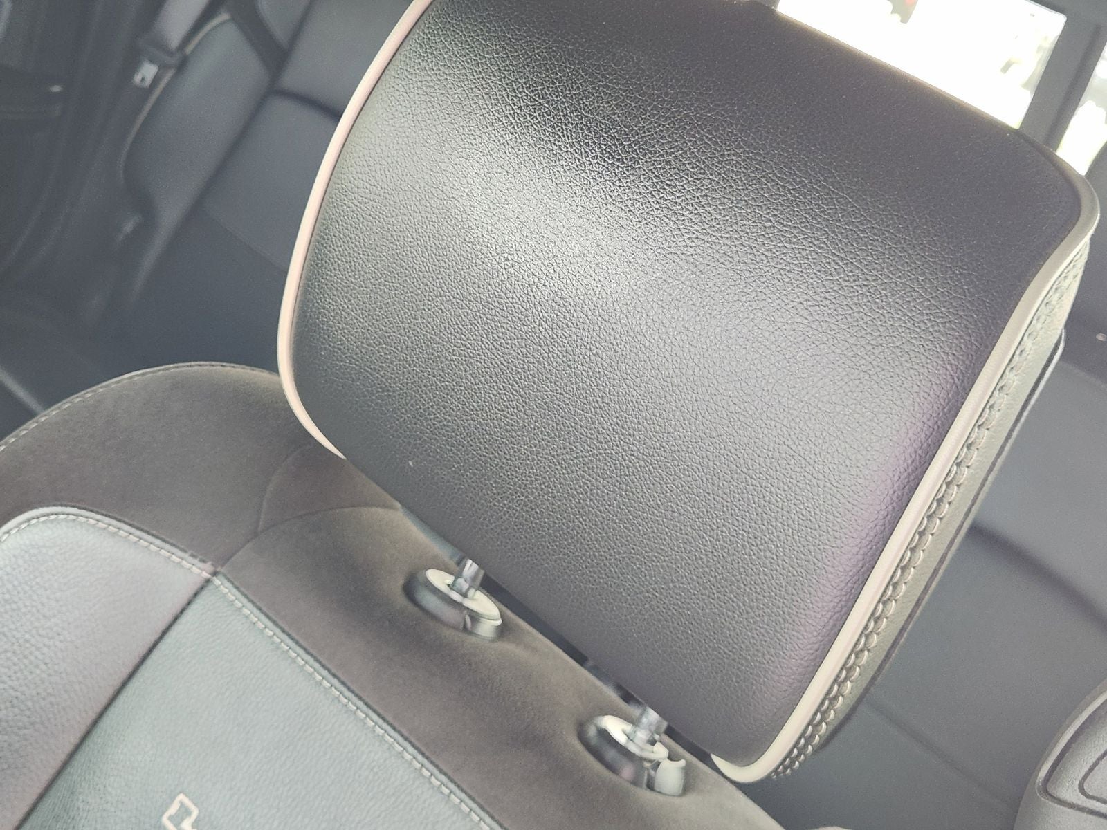 2022 RAM Ram 2500 Laramie Mega Cab 4x4 6'4' Box