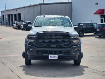 2026 RAM Ram 5500 Chassis Cab RAM 5500 TRADESMAN CHASSIS REGULAR CAB 4X4 84' CA