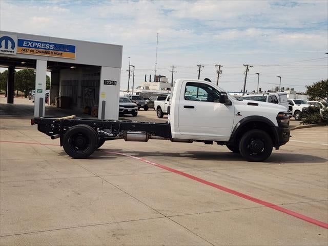 2026 RAM Ram 5500 Chassis Cab RAM 5500 TRADESMAN CHASSIS REGULAR CAB 4X4 84' CA