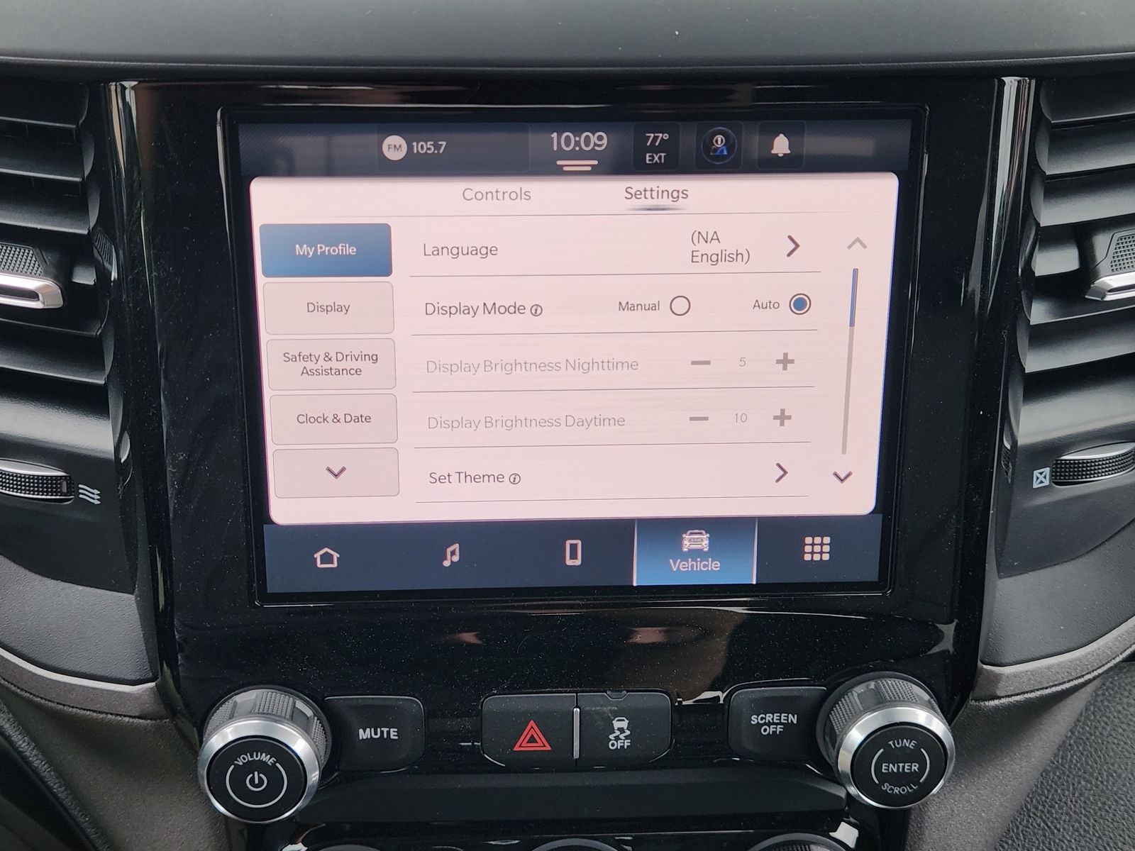 2026 RAM Ram 5500 Chassis Cab RAM 5500 TRADESMAN CHASSIS CREW CAB 4X4 60' CA