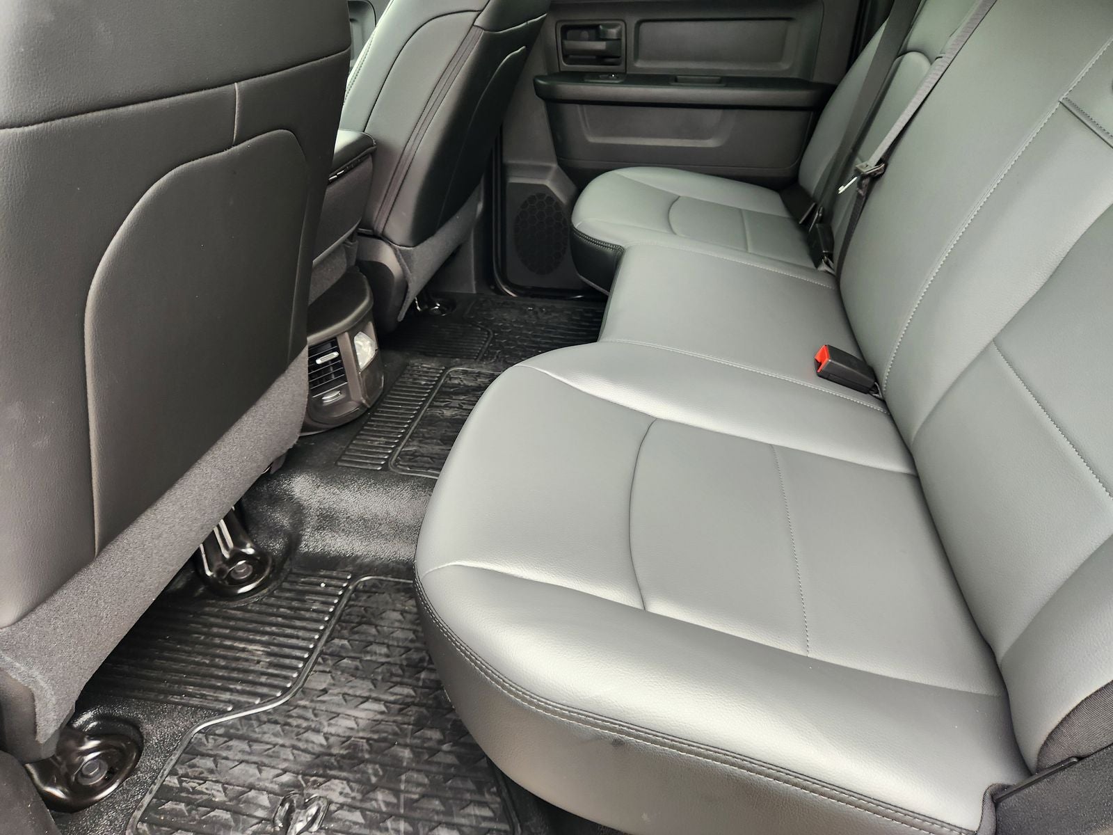 2026 RAM Ram 5500 Chassis Cab RAM 5500 TRADESMAN CHASSIS CREW CAB 4X4 60' CA