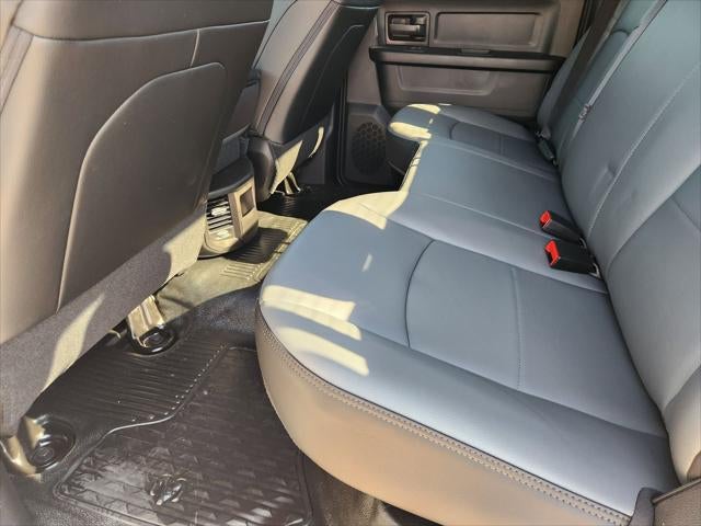 2026 RAM Ram 3500 Chassis Cab RAM 3500 TRADESMAN CREW CAB CHASSIS 4X4 60' CA