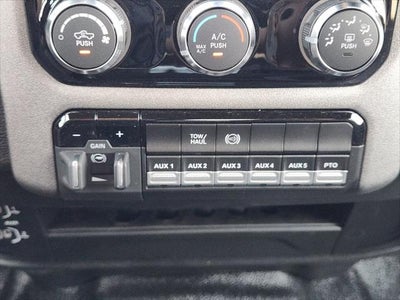 2026 RAM Ram 3500 Chassis Cab RAM 3500 TRADESMAN CREW CAB CHASSIS 4X4 60' CA