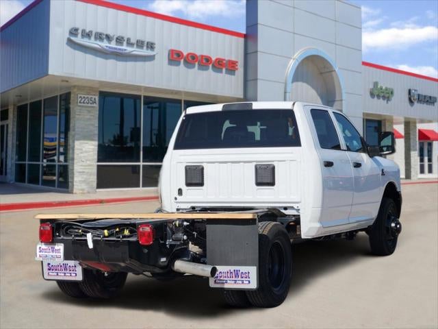 2026 RAM Ram 3500 Chassis Cab RAM 3500 TRADESMAN CREW CAB CHASSIS 4X4 60' CA