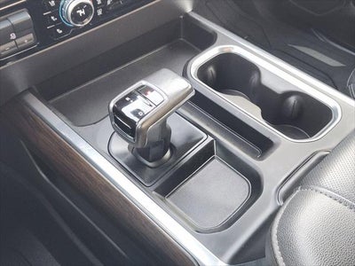 2022 GMC Sierra 1500 4WD Crew Cab Short Box SLT