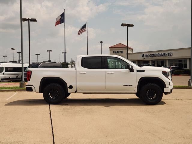 2023 GMC Sierra 1500 4WD Crew Cab Short Box AT4X
