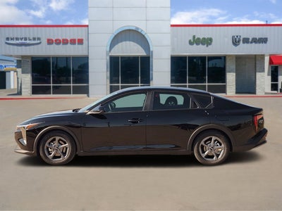 2025 Kia K4 LXS