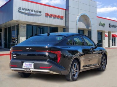 2025 Kia K4 LXS
