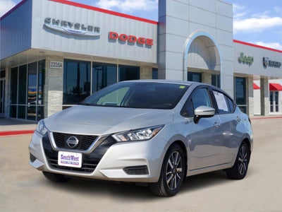 2020 Nissan Versa SV Xtronic CVT