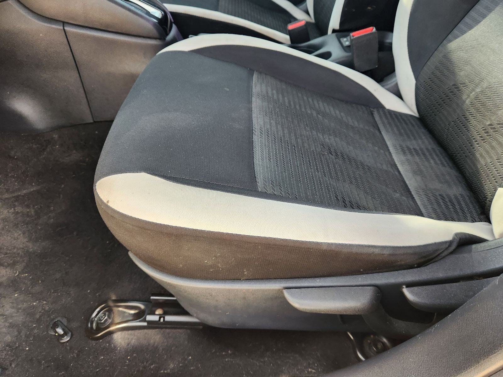 2020 Nissan Versa SV Xtronic CVT