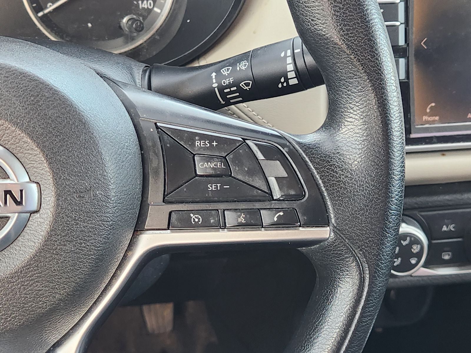 2020 Nissan Versa SV Xtronic CVT