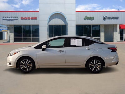 2020 Nissan Versa SV Xtronic CVT