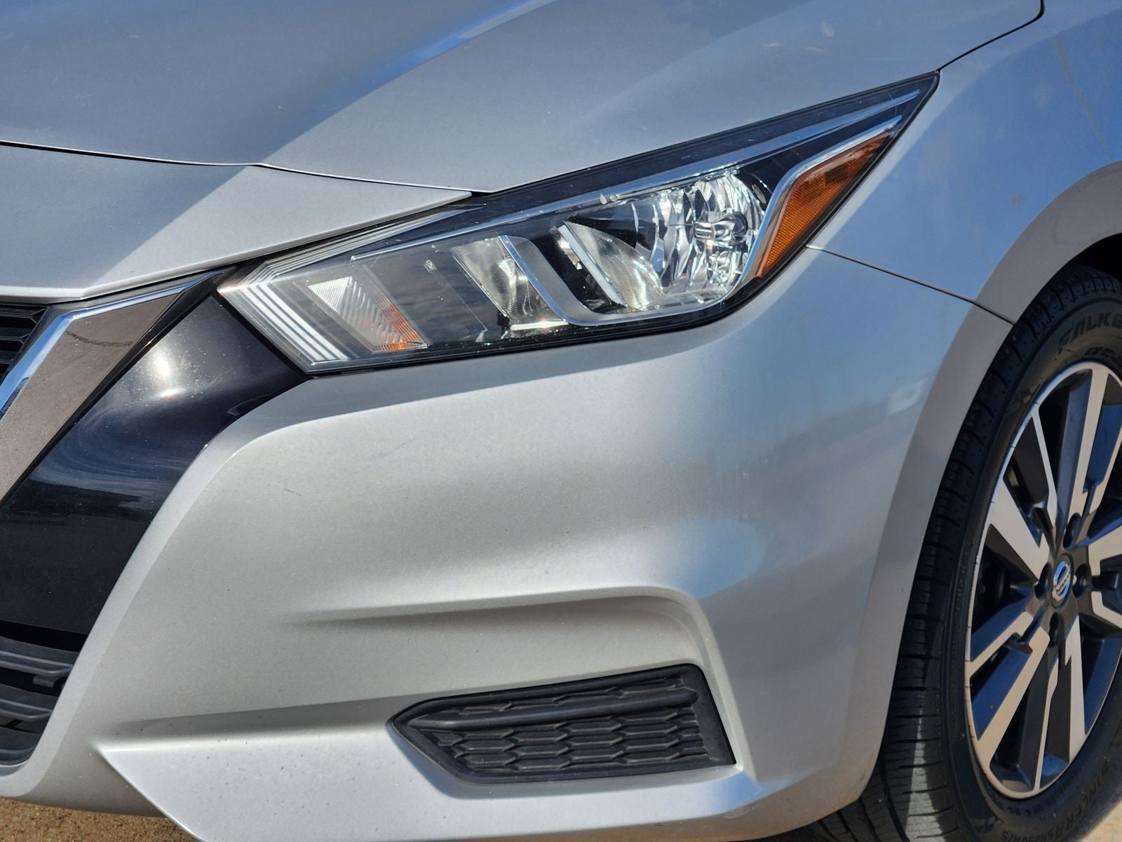 2020 Nissan Versa SV Xtronic CVT