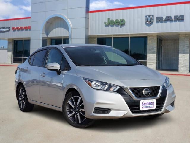 2020 Nissan Versa SV Xtronic CVT