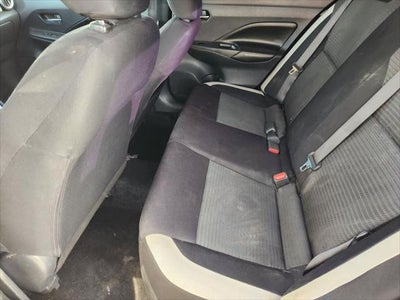 2020 Nissan Versa SV Xtronic CVT