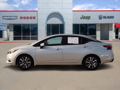 2020 Nissan Versa SV Xtronic CVT
