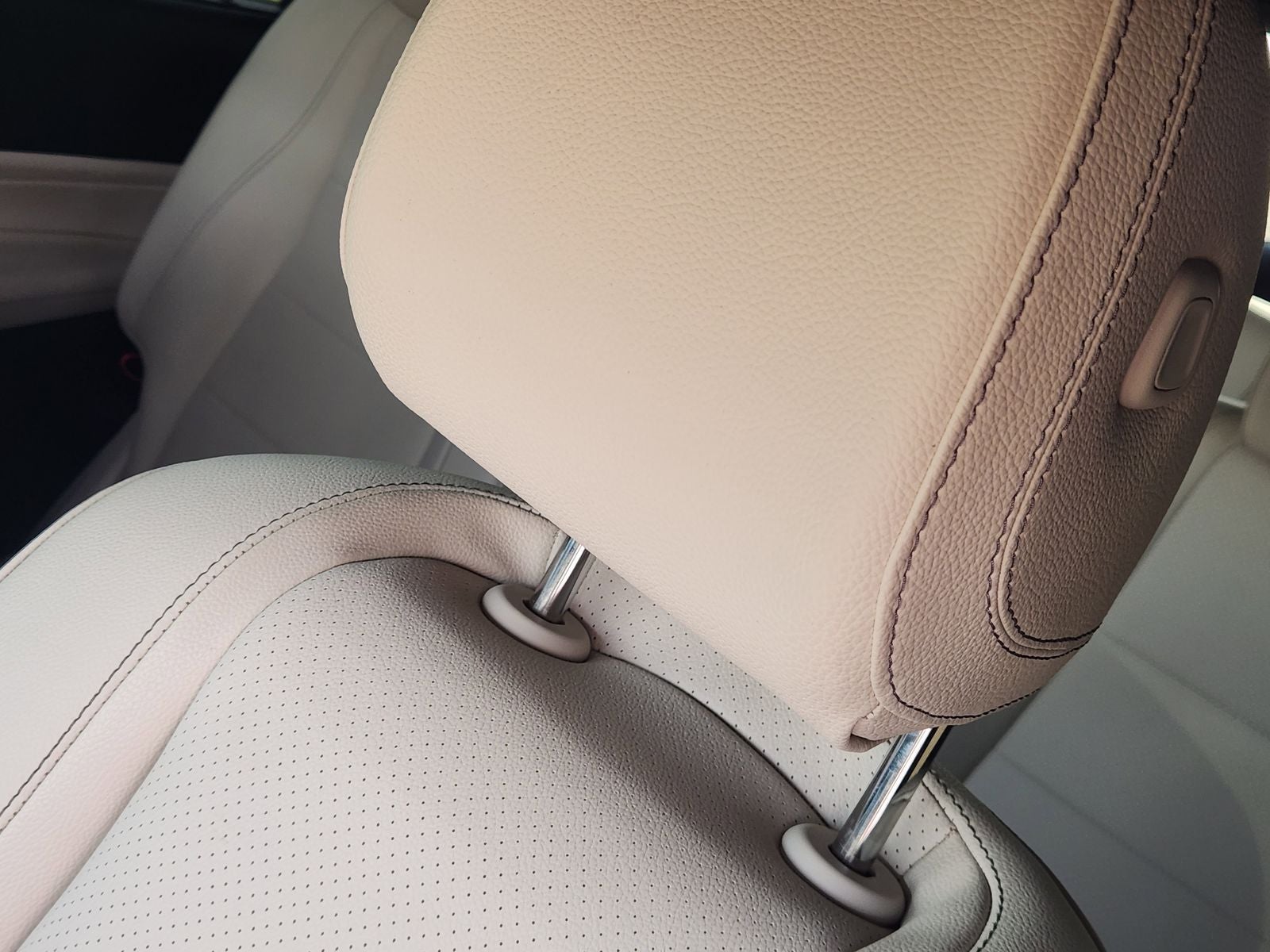 2023 Mercedes-Benz GLS 450 4MATIC®