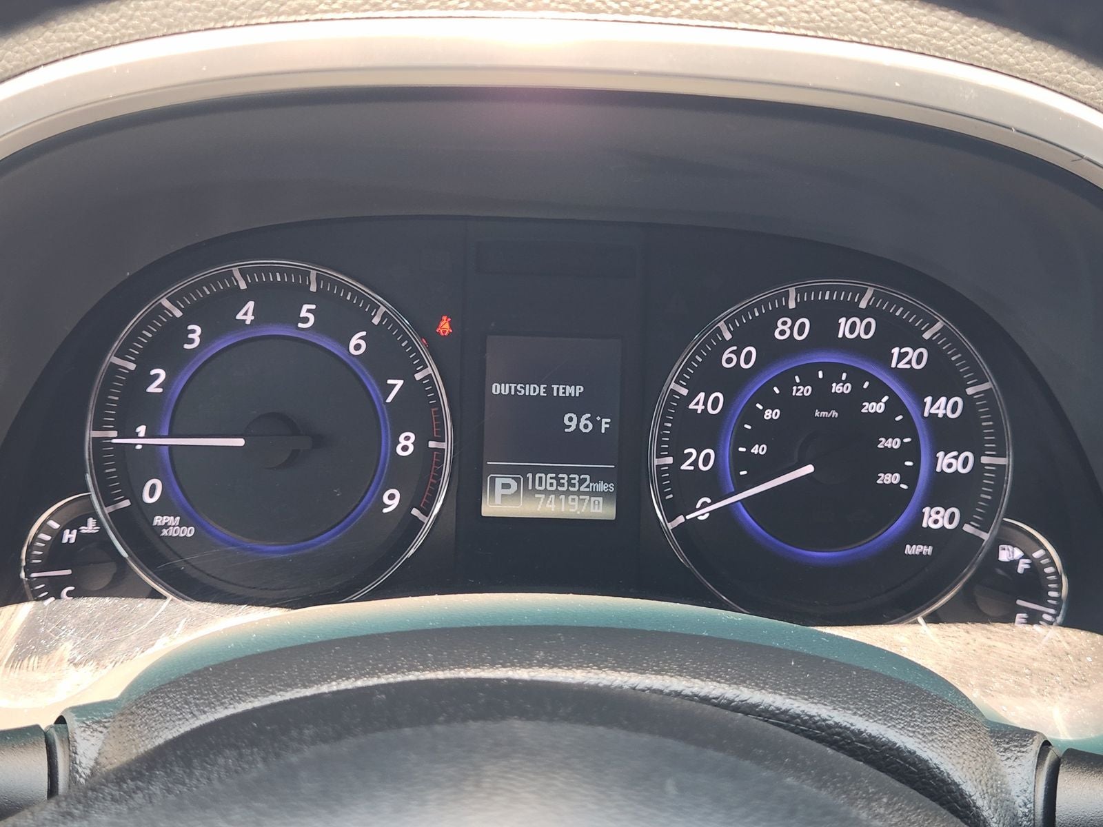 2017 INFINITI QX70 Base