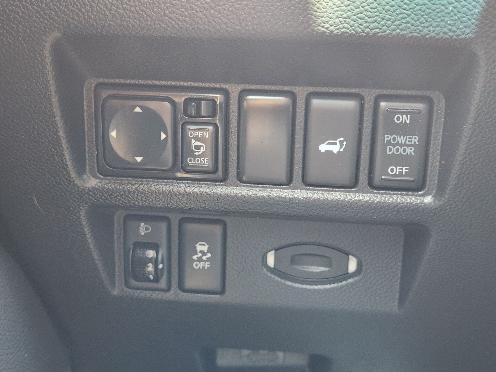 2017 INFINITI QX70 Base