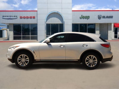 2017 INFINITI QX70 Base