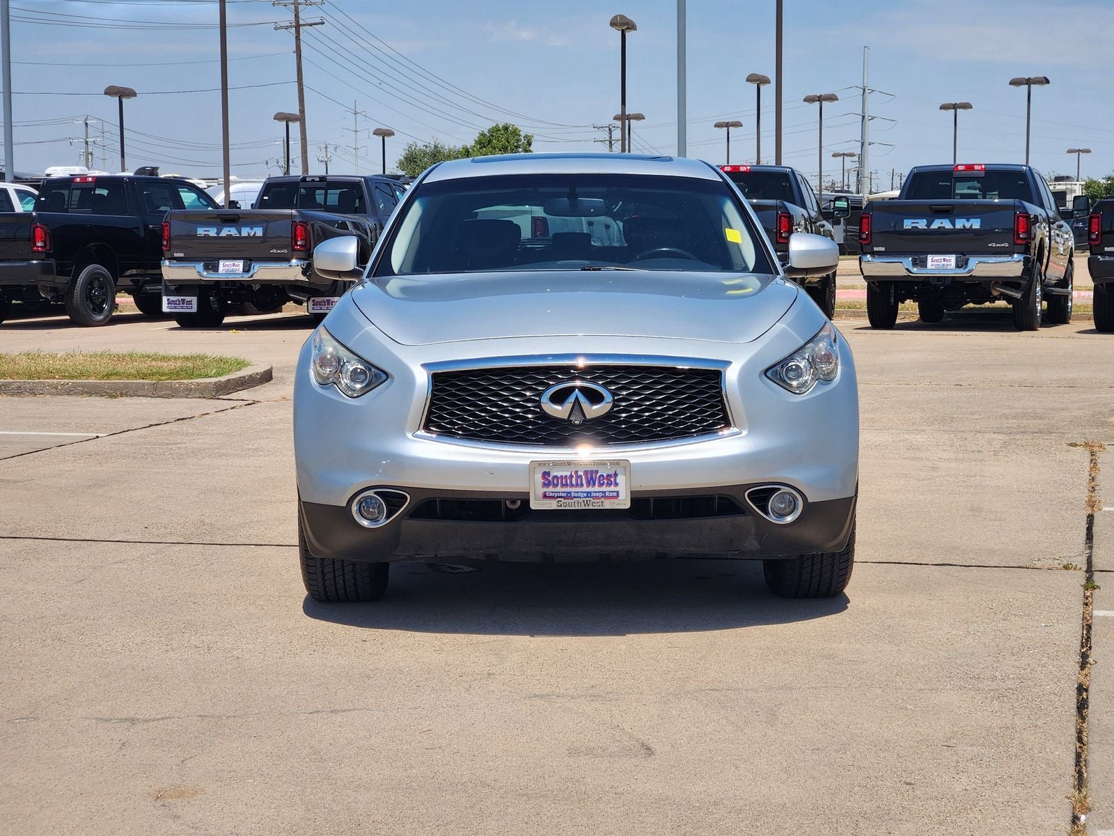 2017 INFINITI QX70 Base