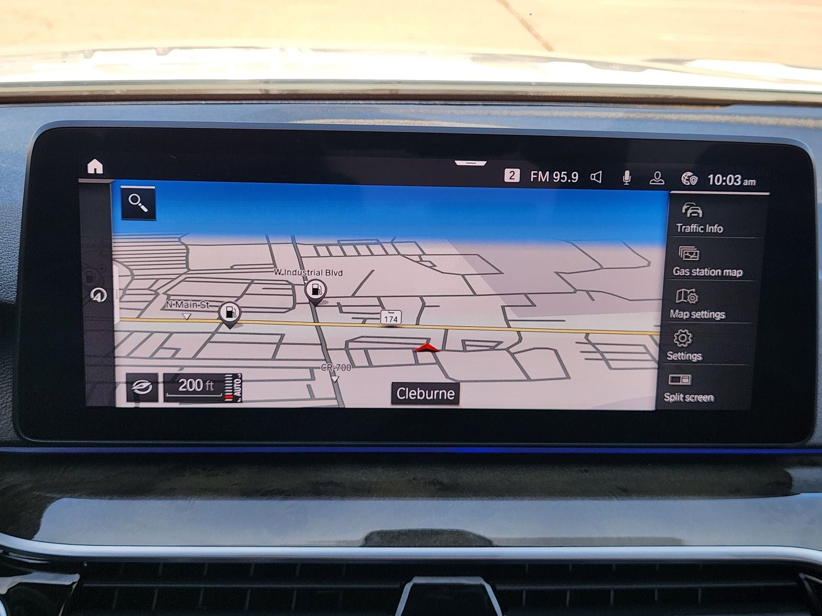 2022 BMW 540 i