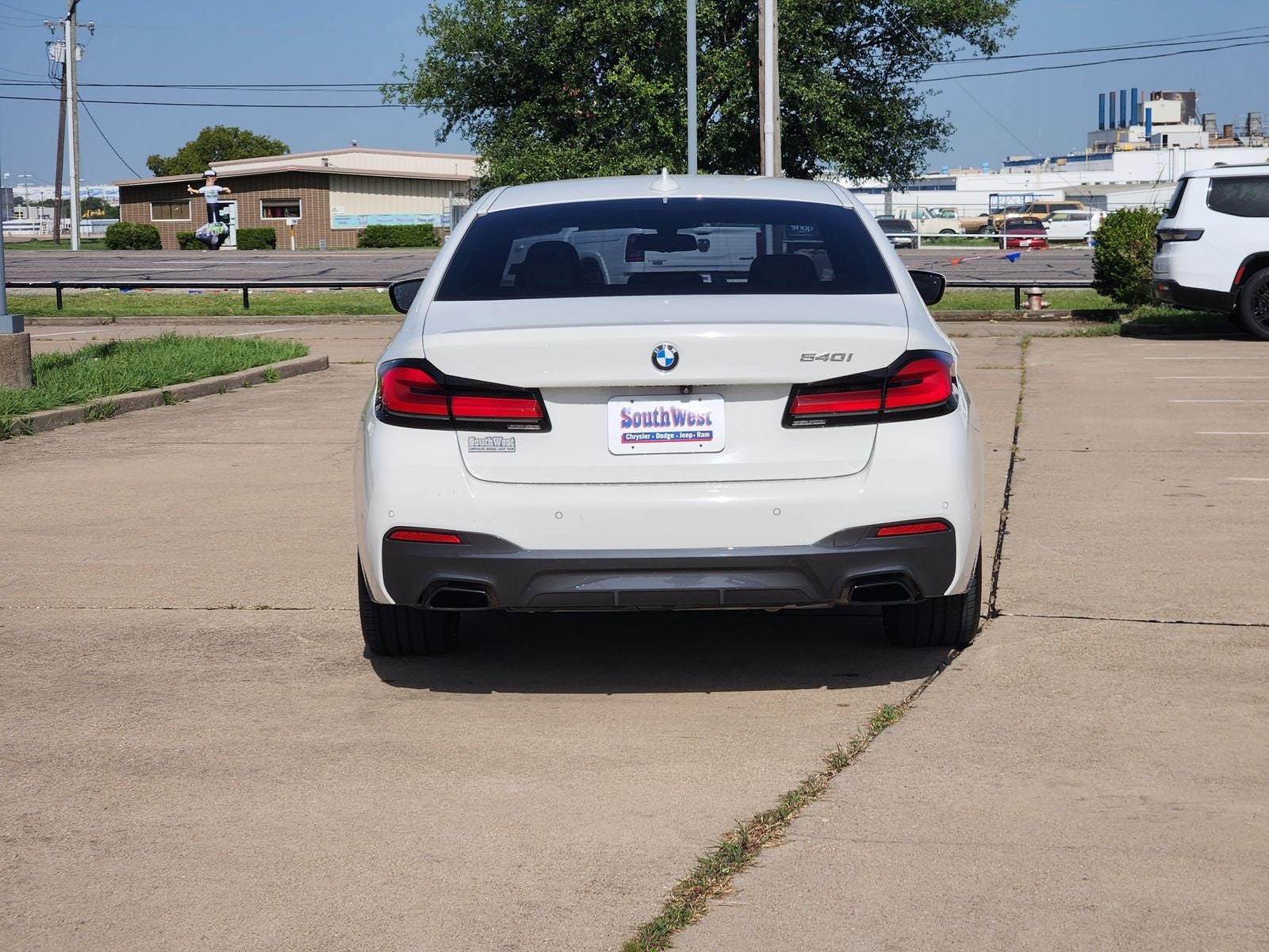 2022 BMW 540 i