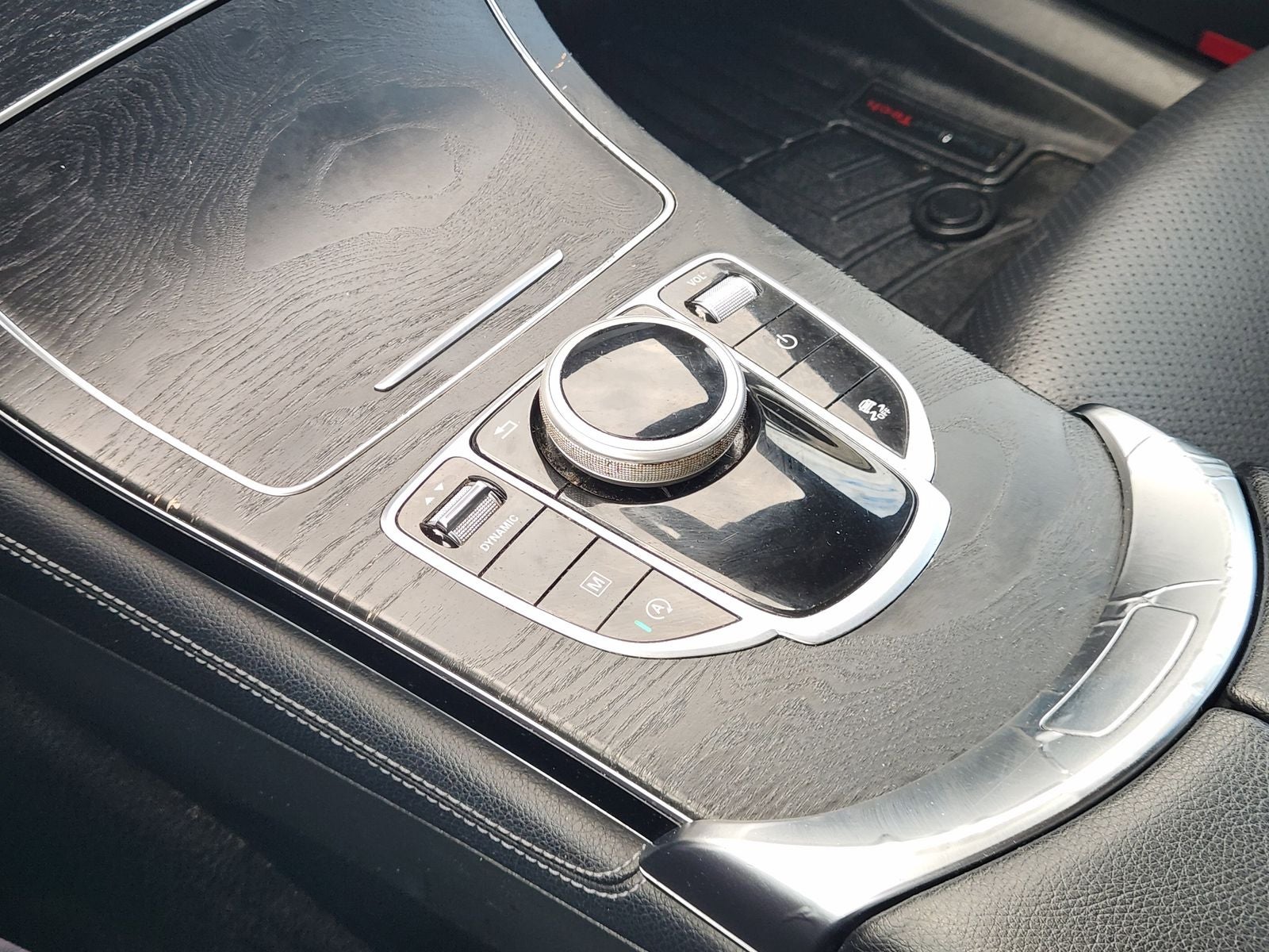 2019 Mercedes-Benz GLC 300 4MATIC®