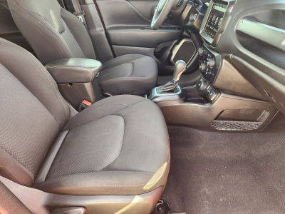 2023 Jeep Renegade Latitude 4x4