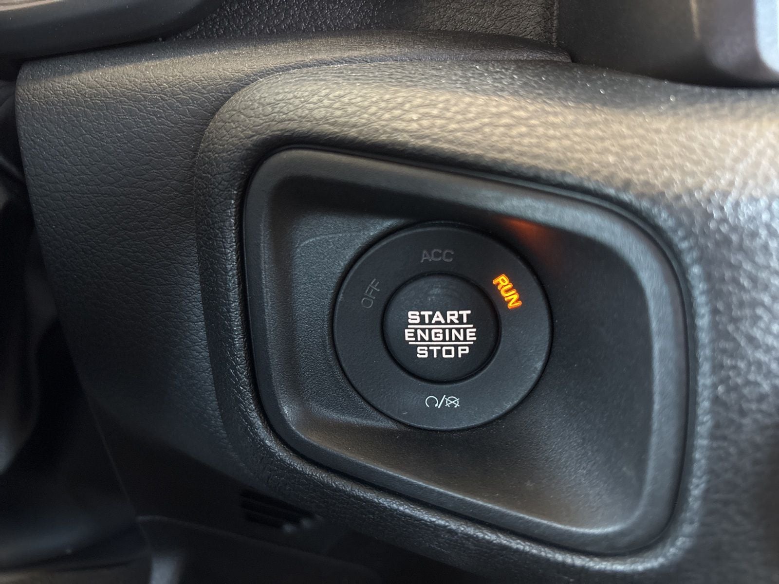 2025 Jeep Wrangler 4-Door Sport 4x4