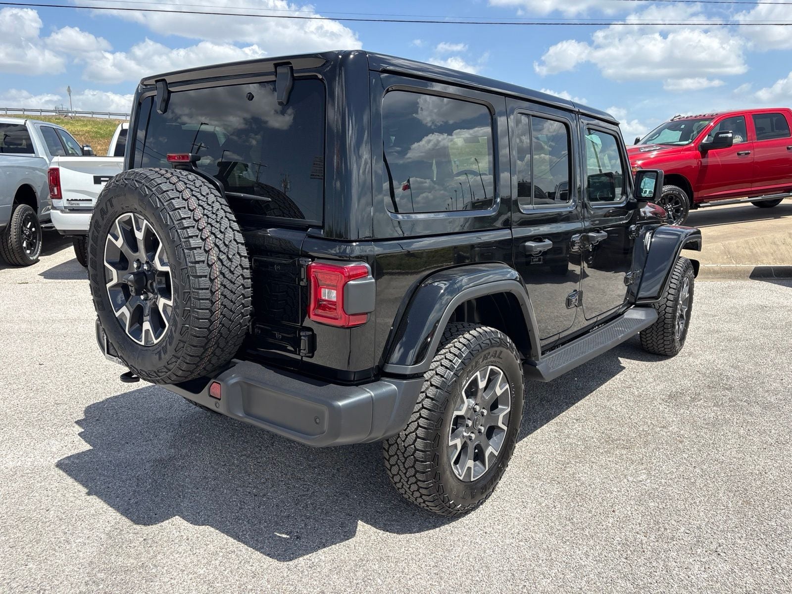 2026 Jeep Wrangler WRANGLER 4-DOOR SAHARA