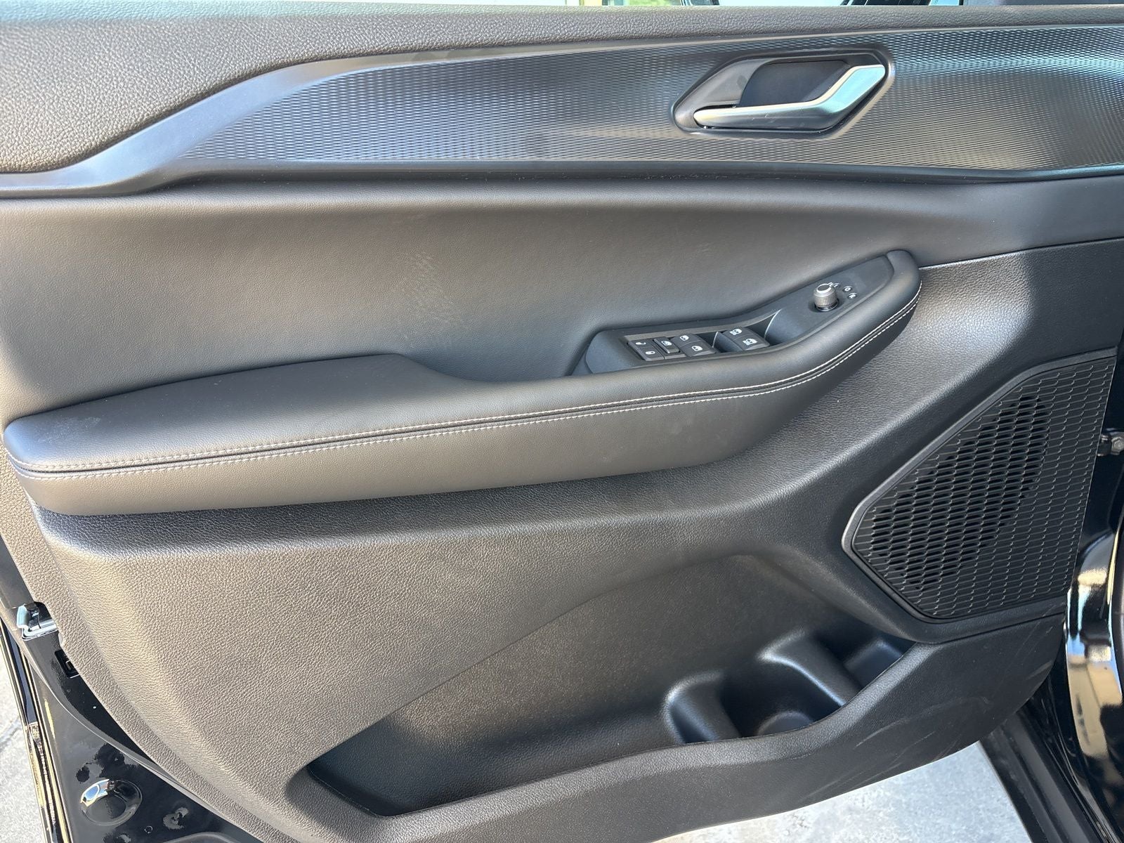 2025 Jeep Grand Cherokee GRAND CHEROKEE ALTITUDE 4X2