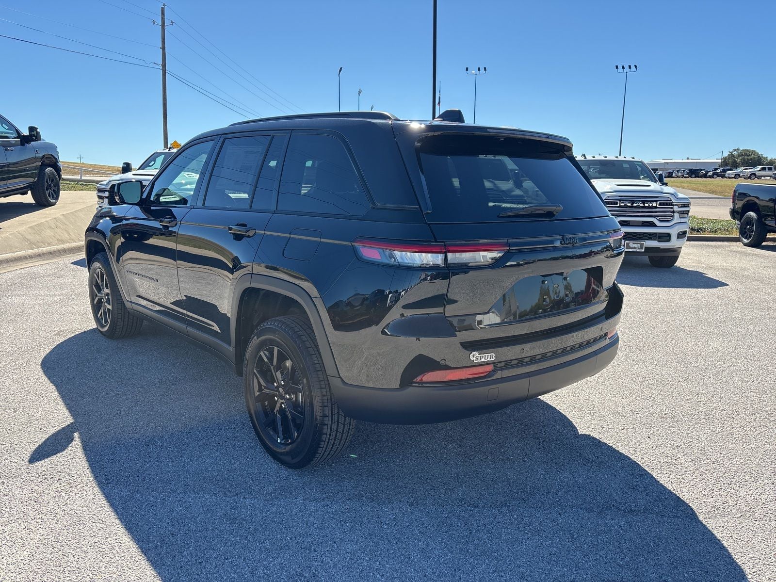 2025 Jeep Grand Cherokee GRAND CHEROKEE ALTITUDE 4X2
