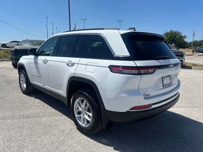 2026 Jeep Grand Cherokee GRAND CHEROKEE LAREDO 4X2