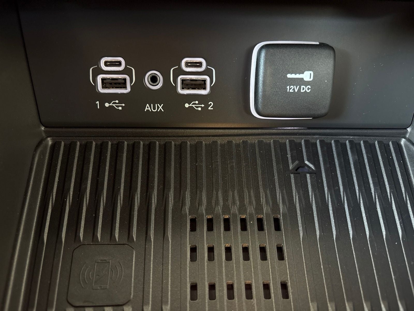 2026 Jeep Grand Cherokee GRAND CHEROKEE LAREDO ALTITUDE 4X2