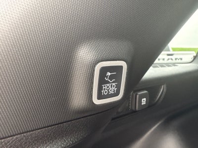 2026 Jeep Grand Cherokee GRAND CHEROKEE LAREDO ALTITUDE 4X2