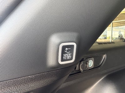 2027 Jeep Grand Cherokee Laredo Altitude