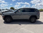 2027 Jeep Grand Cherokee Laredo Altitude