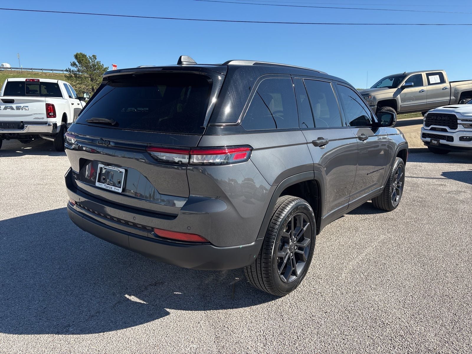 2025 Jeep Grand Cherokee GRAND CHEROKEE LIMITED 4X4