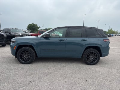 2026 Jeep Grand Cherokee GRAND CHEROKEE SUMMIT 4X4