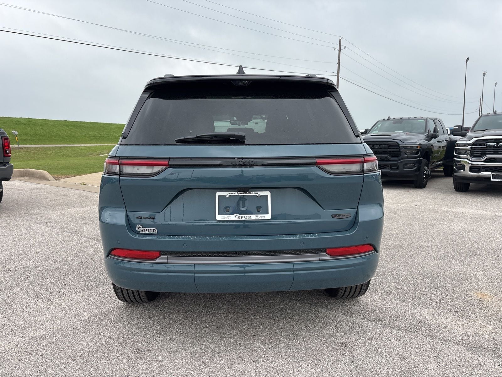 2026 Jeep Grand Cherokee GRAND CHEROKEE SUMMIT 4X4
