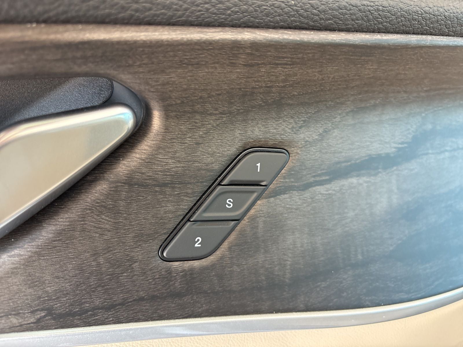 2026 Jeep Grand Cherokee L GRAND CHEROKEE L LIMITED 4X2