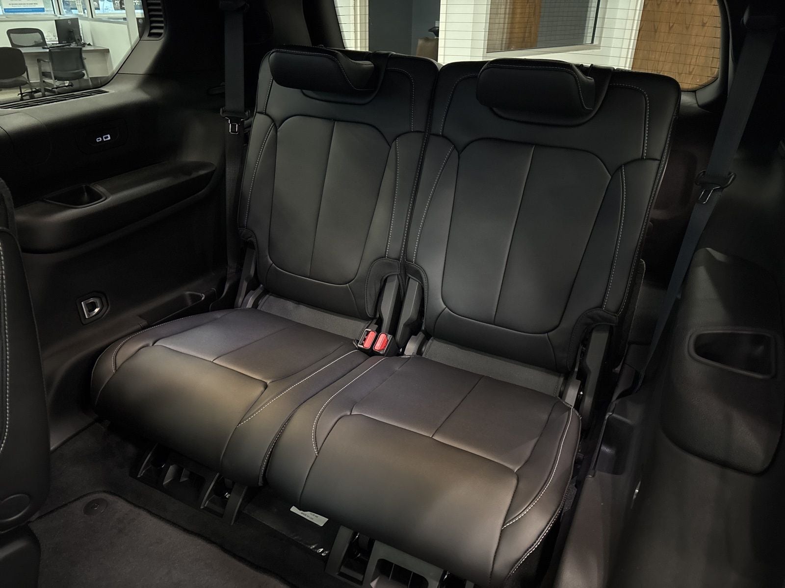 2026 Jeep Grand Cherokee L GRAND CHEROKEE L LIMITED 4X2