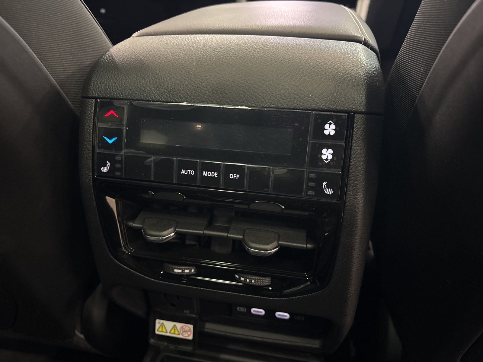 2026 Jeep Grand Cherokee L GRAND CHEROKEE L LIMITED 4X2