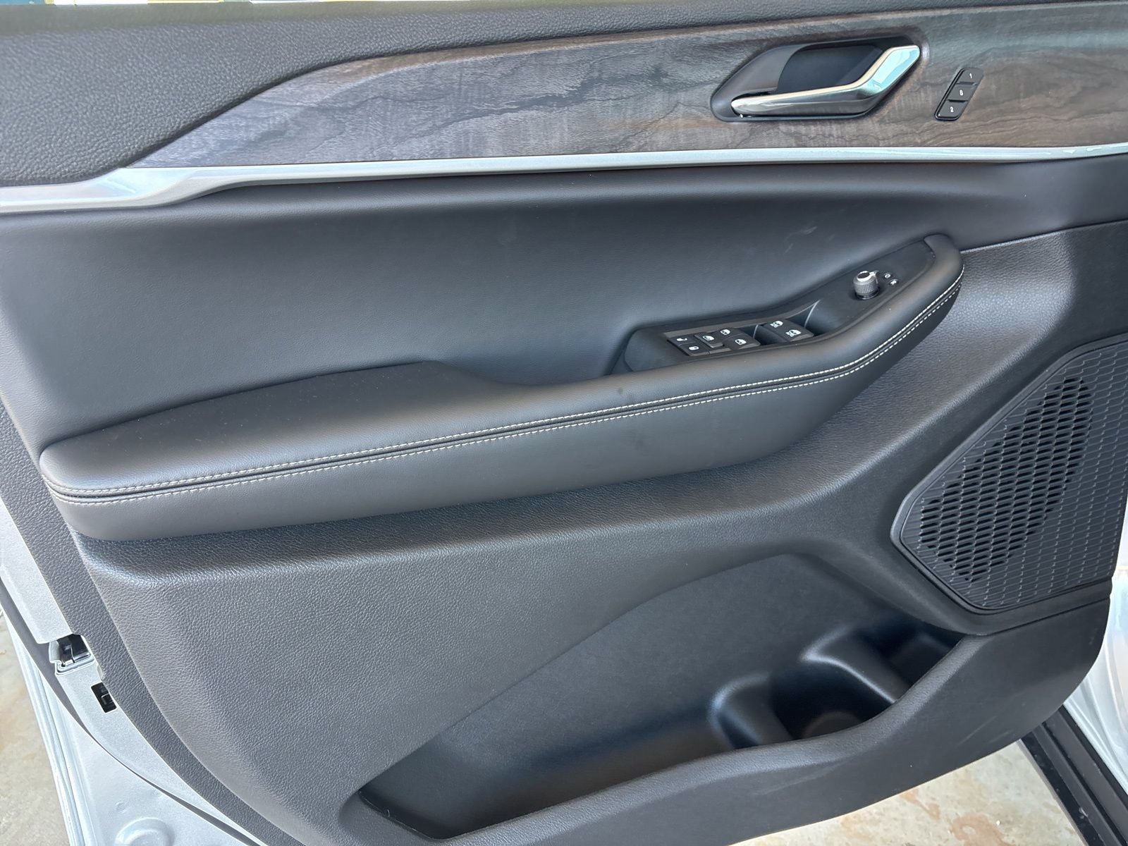 2025 Jeep Grand Cherokee L GRAND CHEROKEE L LIMITED 4X4